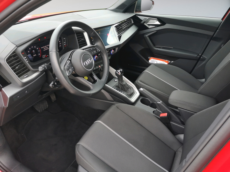 Audi - A1 30 TFSI citycarver S tronic