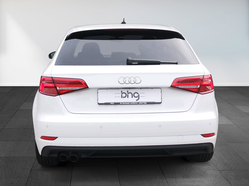 Audi - A3 Sportback 35 TFSI S tronic BlackStyle