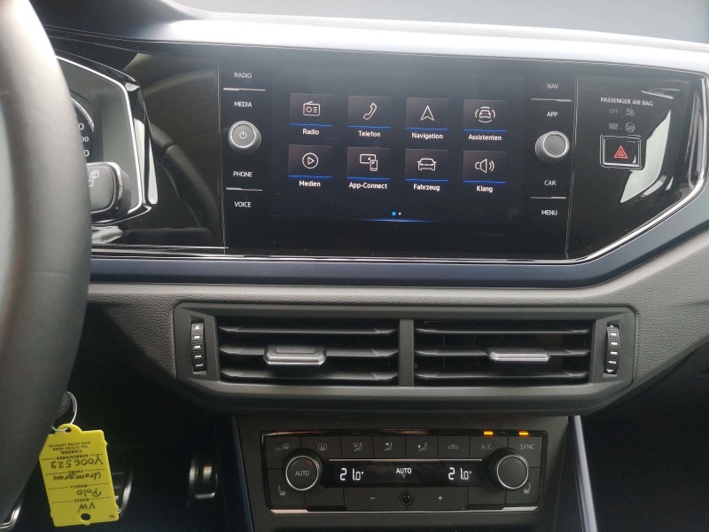 Volkswagen - Polo 1.0 TSI OPF UNITED