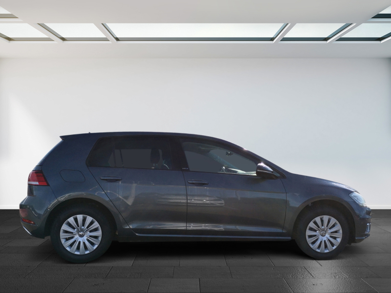 Volkswagen - Golf 1.0 TSI DSG