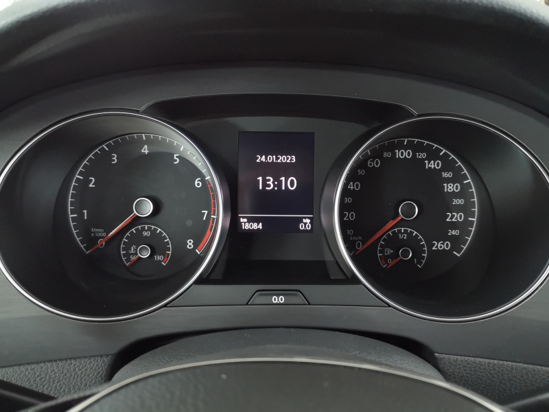 Volkswagen - Golf Sportsvan Comfortline 1,0 l TSI 6-Gang ,