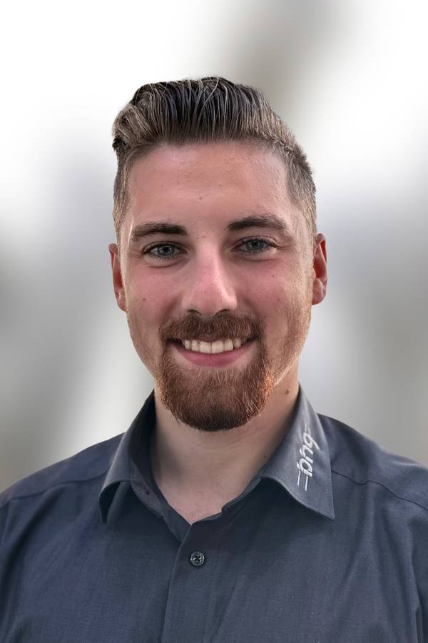 contact_import_imageQy6CxT