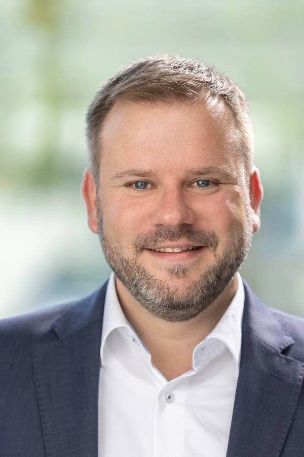 contact_import_imageYJsaeH