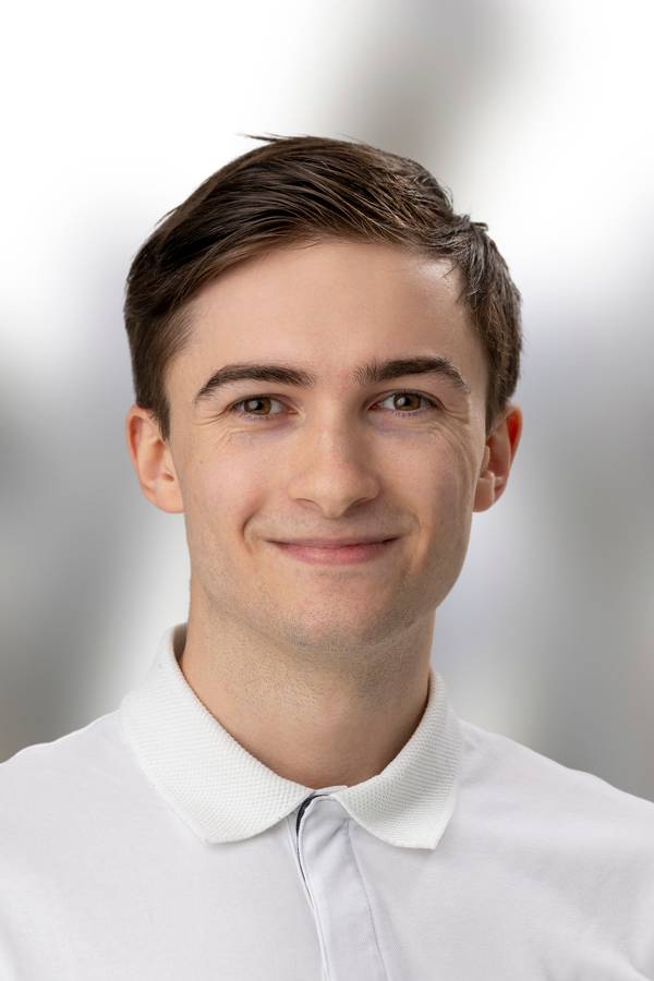 contact_import_imageSZWJ64