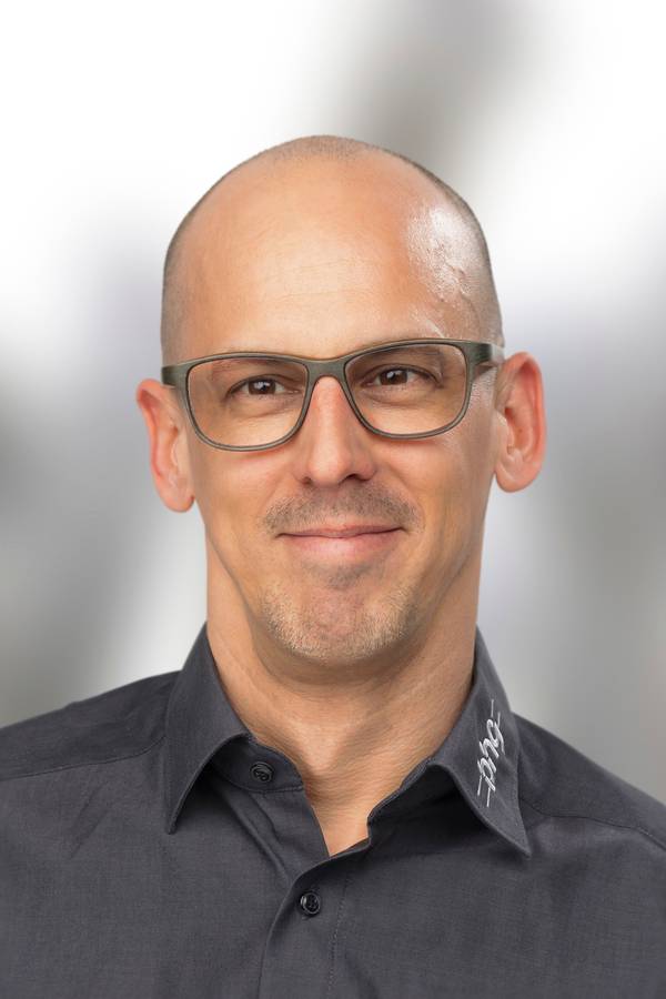 contact_import_imageCpmTPA