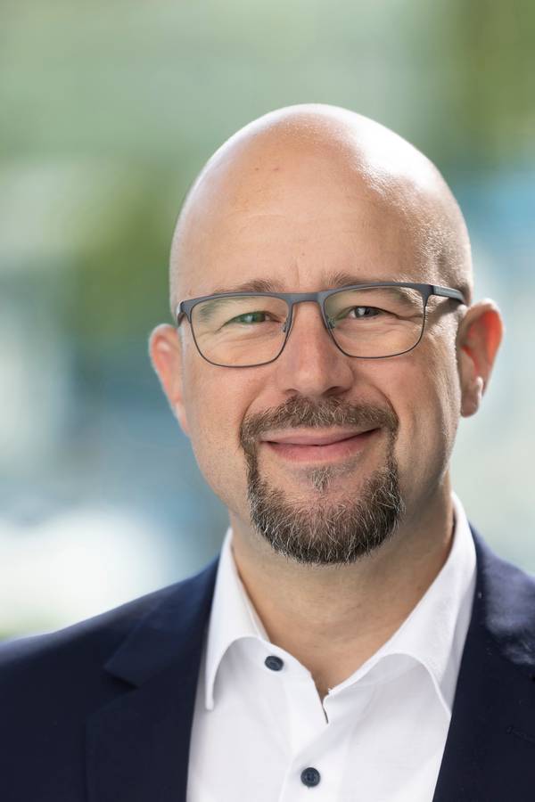 contact_import_imageEufZFZ