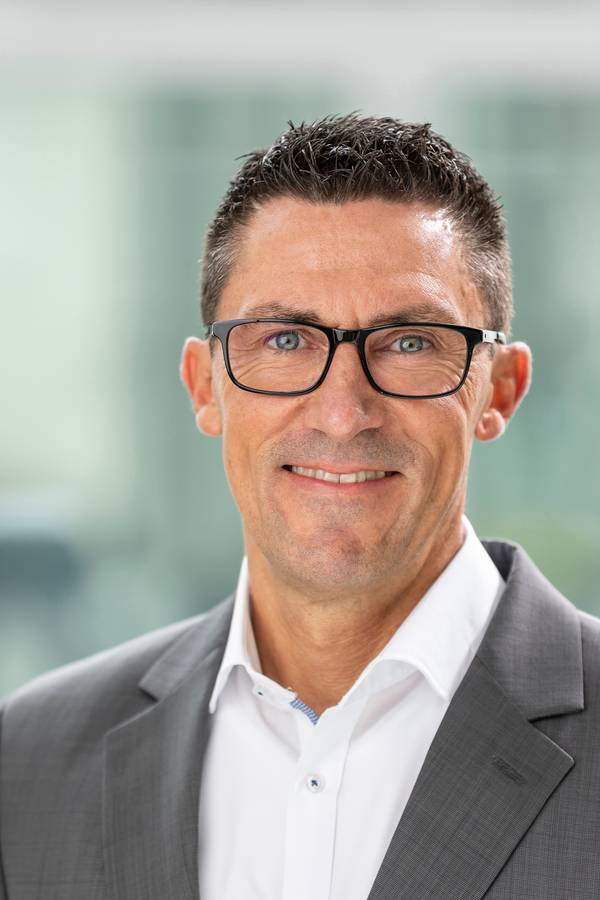 contact_import_imageK81Pd4