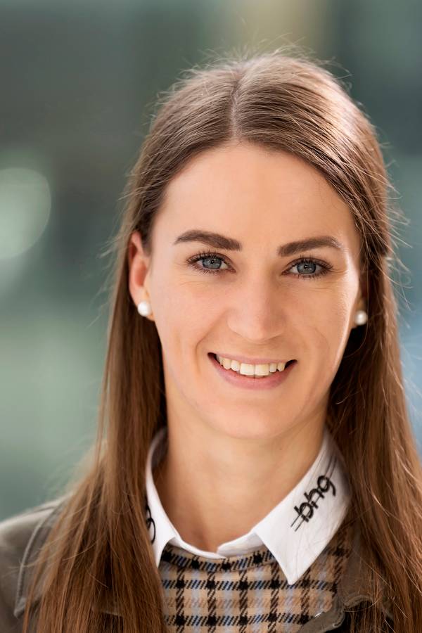 contact_import_imageMVaAac