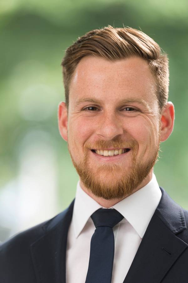 contact_import_imageFRO1Ra