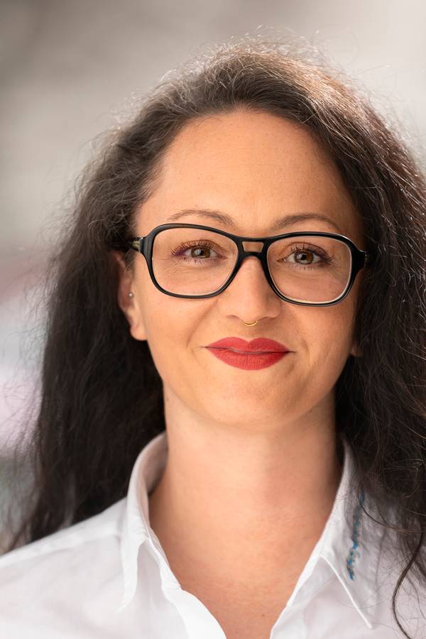 contact_import_imageTbTT5R