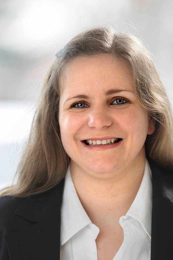 contact_import_imageAxCxhW