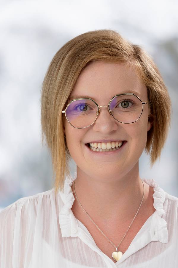 contact_import_imageXBzo9a