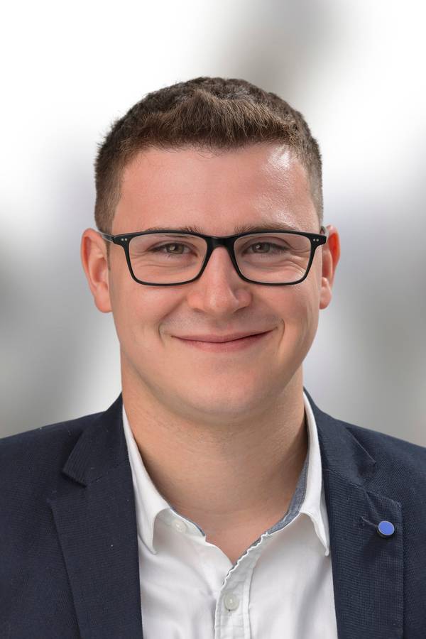 contact_import_imageVBxMkA