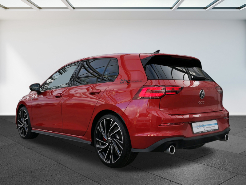 Volkswagen - Golf 2.0 TSI DSG GTI