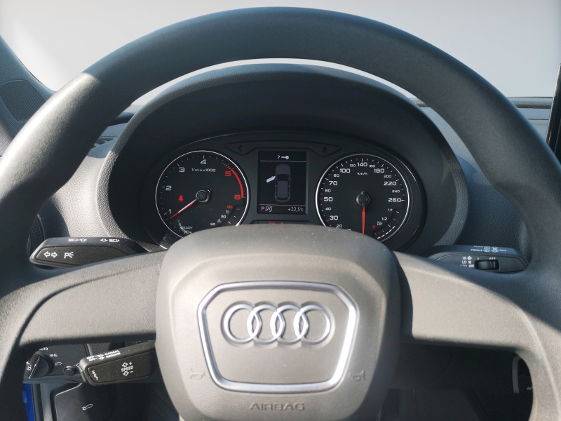 Audi - A3 30 TDI Sportback S tronic