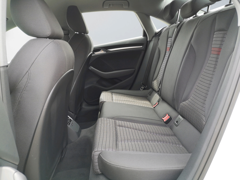 Audi - A3 Limousine 2.0 TDI quattro S-tronic Sport