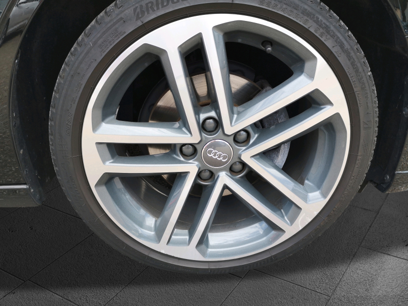 Audi - A3 1.5 TFSI Cabrio S tronic sport